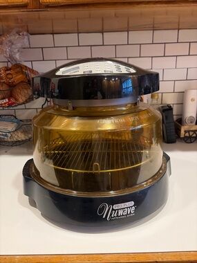 NuWave Pro Plus Infrared Oven - Digital Temp~ Black with Amber Dome~Tested